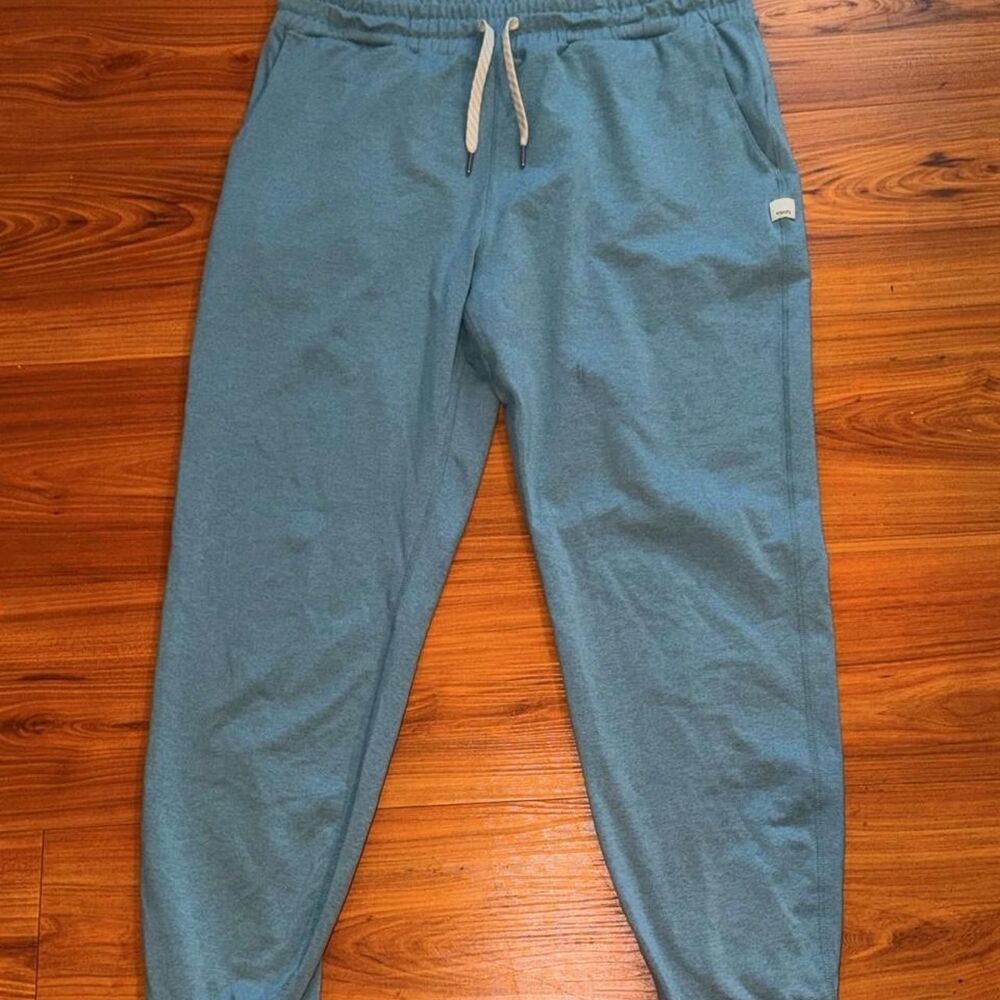 Vuori Men's Blue and Green Joggers-tracksuits